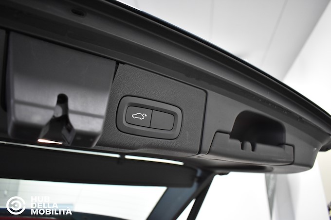 VOLVO XC60 D4 AWD Geartronic Business